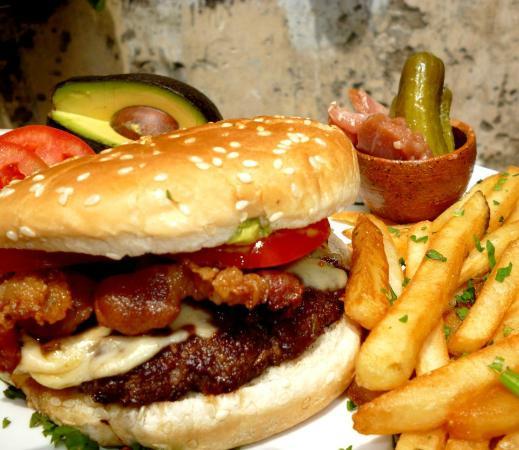 Reilly's Irish Tavern